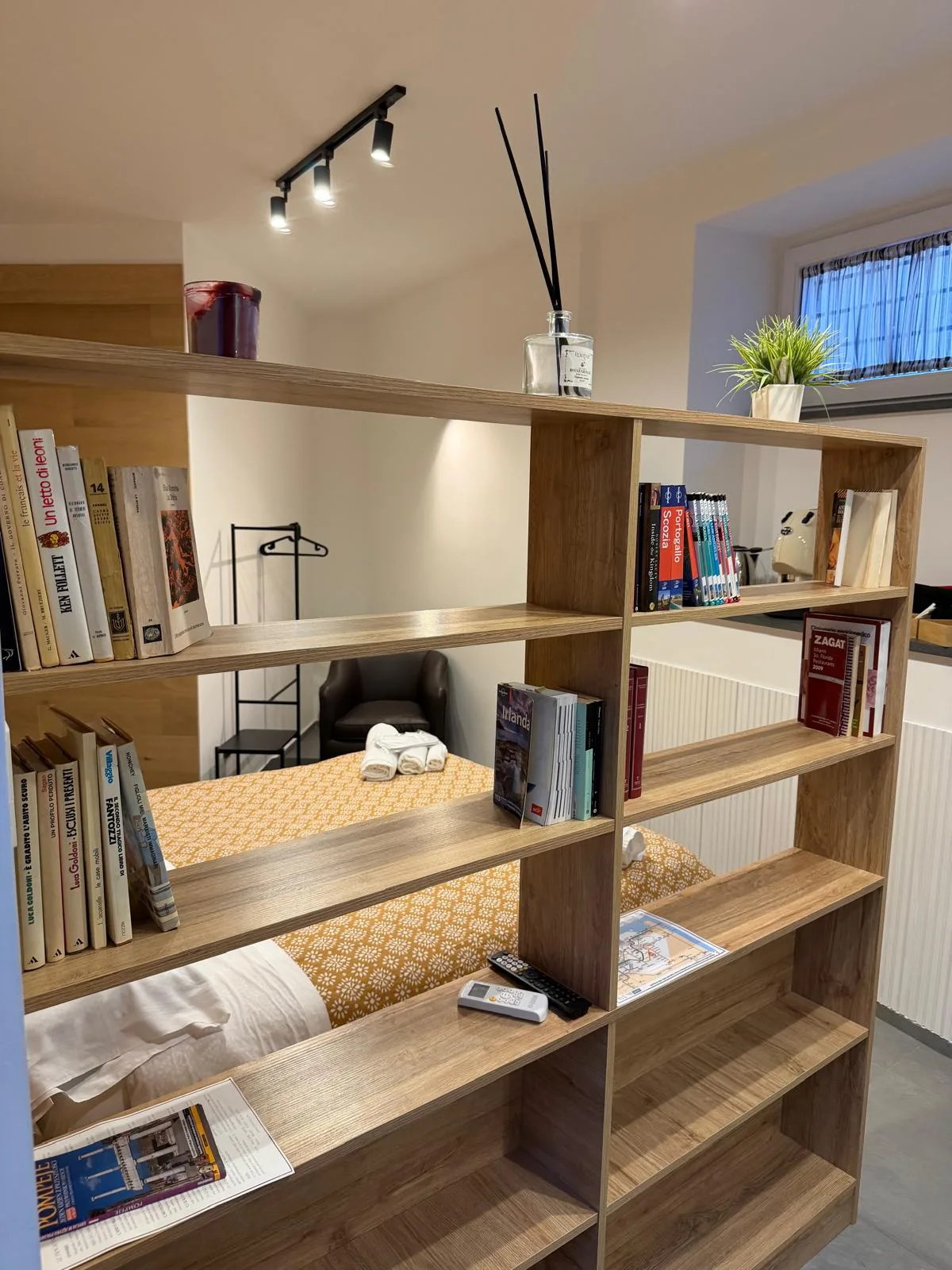 Camera Doppia — libreria